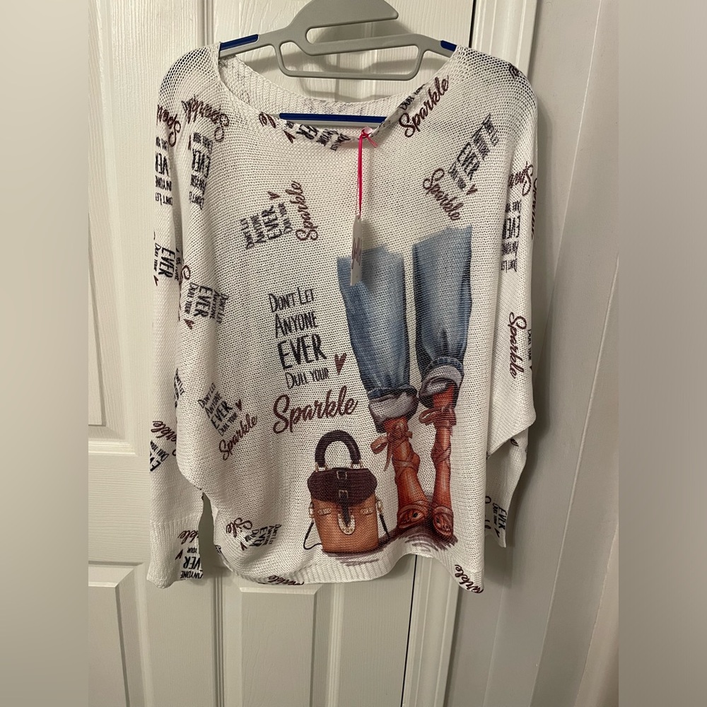 NWT BOUTIQUE BLOUSE SIZE ONE SIZE